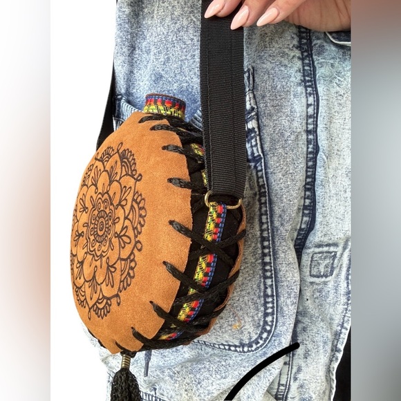 Handmade Faux Suede Rainbow Canteen - Picture 4 of 13